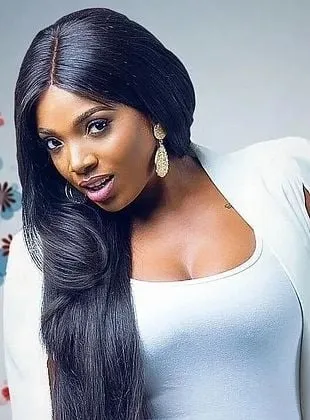 Annie Macauley - 13 de novembro de 1984