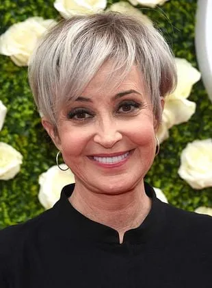 Annie Potts - Atriz, Produtora, 28 de outubro de 1952