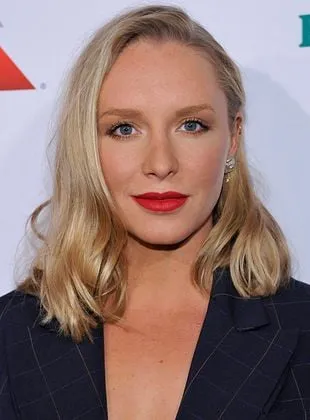 Annie Starke - 26 de abril de 1988