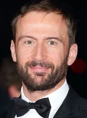 Anthony Howell - Ator, 27 de junho de 1971