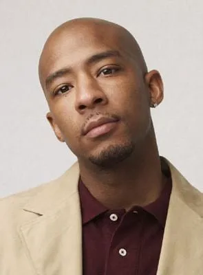 Antwon Tanner - Ator, 14 de abril de 1975