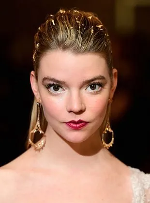 Anya Taylor-Joy - Atriz, Produtor Executivo, 16 de abril de 1996