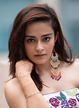 Apoorva Arora - 5 de junho de 1996