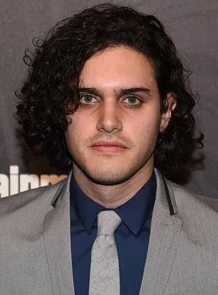 Aria Shahghasemi - 7 de outubro de 1996