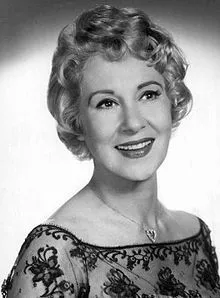 Arlene Francis - 20 de outubro de 1907, 31 de maio de 2001
