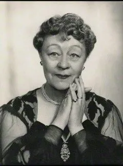 Athene Seyler - Atriz, 31 de maio de 1889, 12 de setembro de 1990