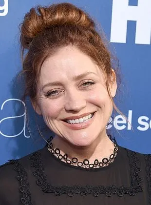 Augustine Frizzell - Atriz, Diretora, Produtor Executivo, 27 de julho de 1979