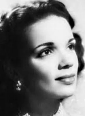 Aurora Miranda - 20 de abril de 1915, 22 de dezembro de 2005