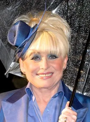 Barbara Windsor - 6 de agosto de 1937, 10 de dezembro de 2020