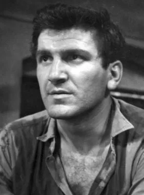 Bata Živojinović - 5 de junho de 1933, 22 de maio de 2016