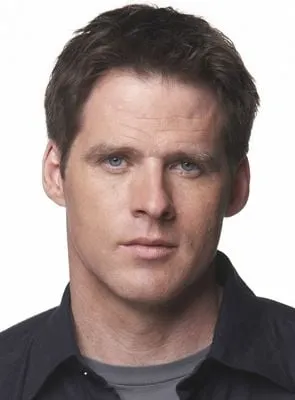 Ben Browder - Ator, Roteirista, Diretor, 11 de dezembro de 1962