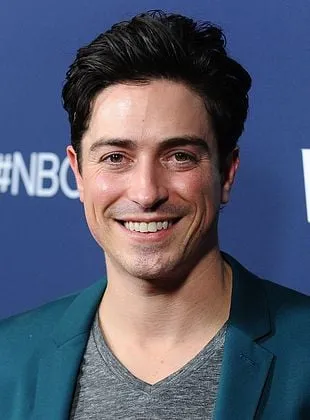 Ben Feldman - Ator, Diretor, Produtor Associado, 27 de maio de 1980