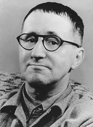 Bertolt Brecht - 10 de fevereiro de 1898, 14 de agosto de 1956