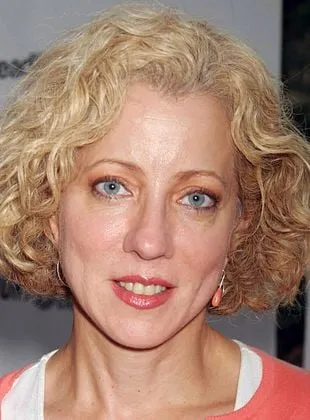 Beth Karas - 29 de janeiro de 1957