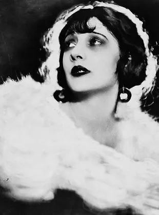 Betty Blythe - 1 de setembro de 1893, 7 de abril de 1972