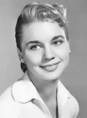 Betty Lou Keim - 17 de setembro de 1938, 27 de janeiro de 2010