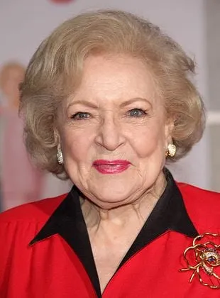 Betty White - Atriz, Produtora, 17 de janeiro de 1922, 31 de dezembro de 2021