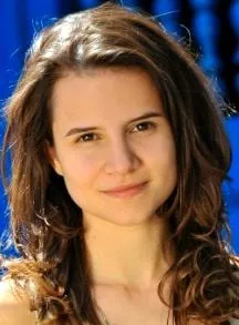 Bianca Comparato - Atriz, Diretora, Roteirista, 19 de novembro de 1985