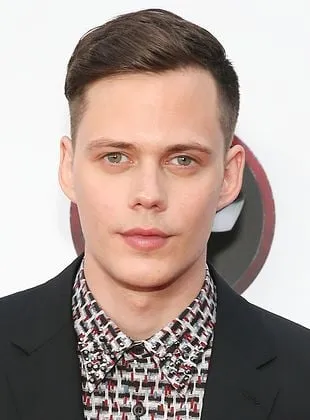 Bill Skarsgård - Ator, Produtor Executivo, 9 de agosto de 1990