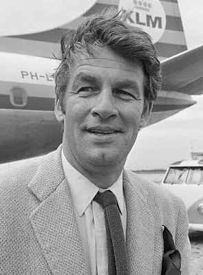 Bill Travers - 3 de janeiro de 1922, 29 de março de 1994