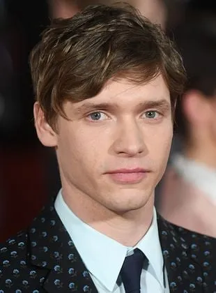 Billy Howle - Ator, 9 de novembro de 1989