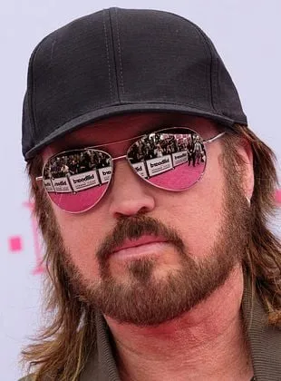 Billy Ray Cyrus - Ator, Produtor, Criador, 25 de agosto de 1961