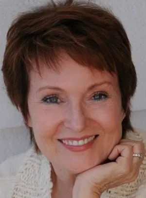 B.J. Ward - Atriz, 16 de setembro de 1944