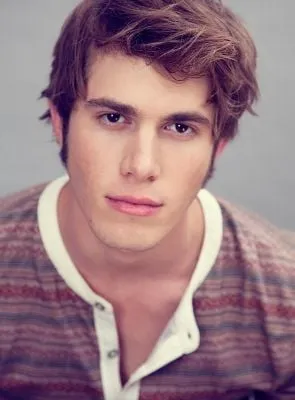 Blake Jenner - Ator, 27 de agosto de 1992