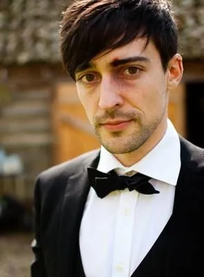 Blake Ritson - Ator, 14 de junho de 1980