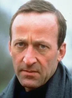 Bob Peck - 23 de agosto de 1945, 4 de abril de 1999