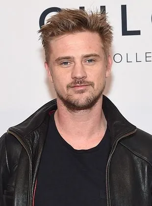 Boyd Holbrook - Ator, Produtor, 1 de setembro de 1981