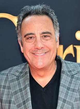 Brad Garrett - Ator, Produtor Executivo, Produtor, 14 de abril de 1960