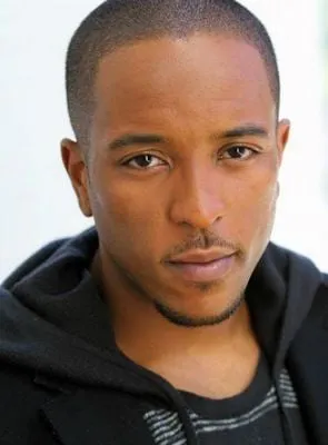 Brandon Quintin Adams - Ator, 22 de agosto de 1979