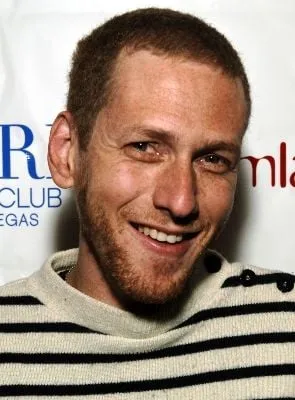 Brian Klugman - Ator, Diretor, Roteirista, 15 de setembro de 1975