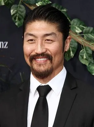 Brian Tee - Ator, 15 de março de 1977