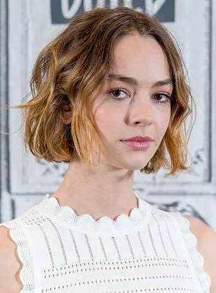 Brigette Lundy-Paine - Atriz, 10 de agosto de 1994