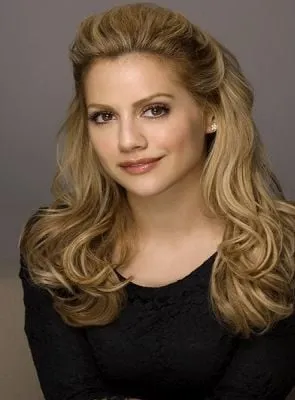 Brittany Murphy - Atriz, Produtora, 10 de novembro de 1977, 20 de dezembro de 2009