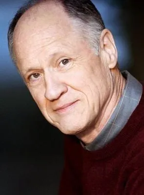 Bruce French - Ator, 4 de julho de 1945