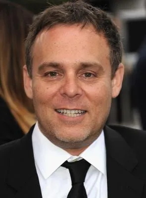 Bryan Burke - Ator, Produtor Executivo, Coprodutor, 15 de março de 1986