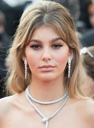 Camila Morrone - 16 de junho de 1997