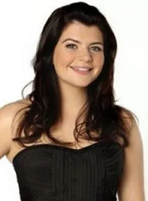 Casey Wilson - Atriz, Roteirista, Produtor Executivo, 24 de outubro de 1980