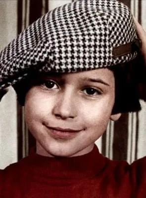 Catherine Demongeot - 16 de maio de 1950