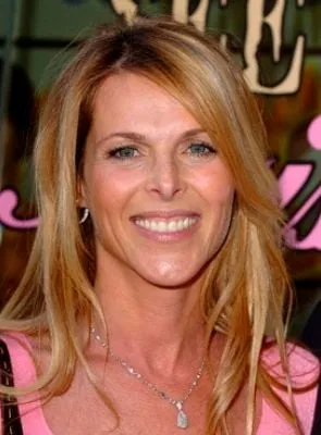 Catherine Oxenberg - Atriz, 22 de setembro de 1961