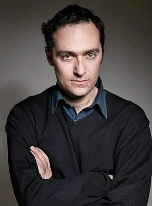 Cédric Kahn - Ator, Diretor, Roteirista, 17 de junho de 1966