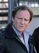 Charles Haid - Diretor, Ator, Produtor Executivo, 2 de junho de 1943