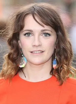 Charlotte Ritchie - Atriz, 29 de agosto de 1989