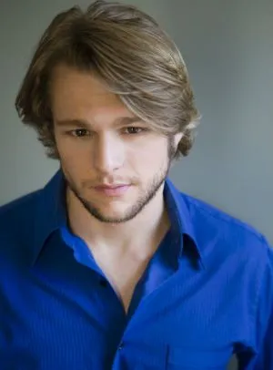 Chase Coleman - Ator, 20 de março de 1985