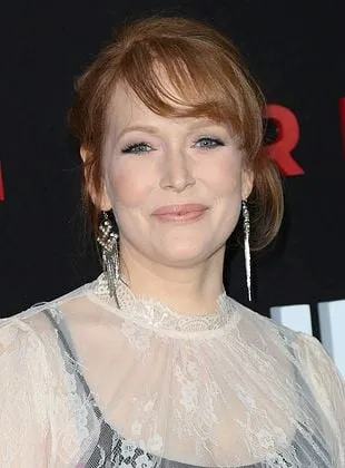 Chelah Horsdal - Atriz, 19 de junho de 1973