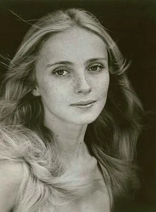 Cheryl Smith - 6 de junho de 1955, 25 de outubro de 2002