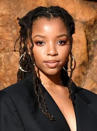 Chloe Bailey - Atriz, 1 de julho de 1998